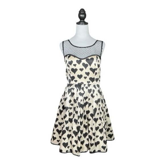 ModCloth Minuet Black & Antique White Heart Print Mesh Yoke Organza Dress Size L - Picture 2 of 9